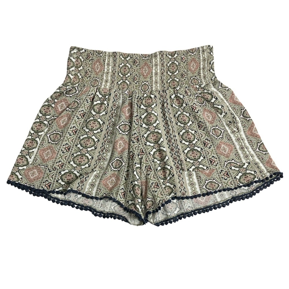 Three Dots Pull On Shorts Womens Small Medallion Smocked Crochet Trim Rayon Boho